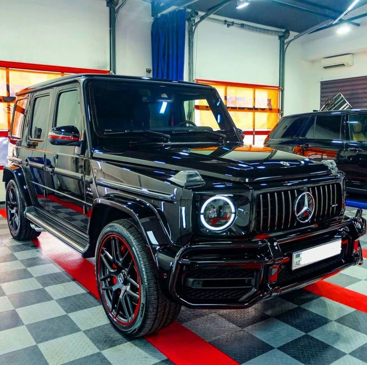Mercedes Benz G63